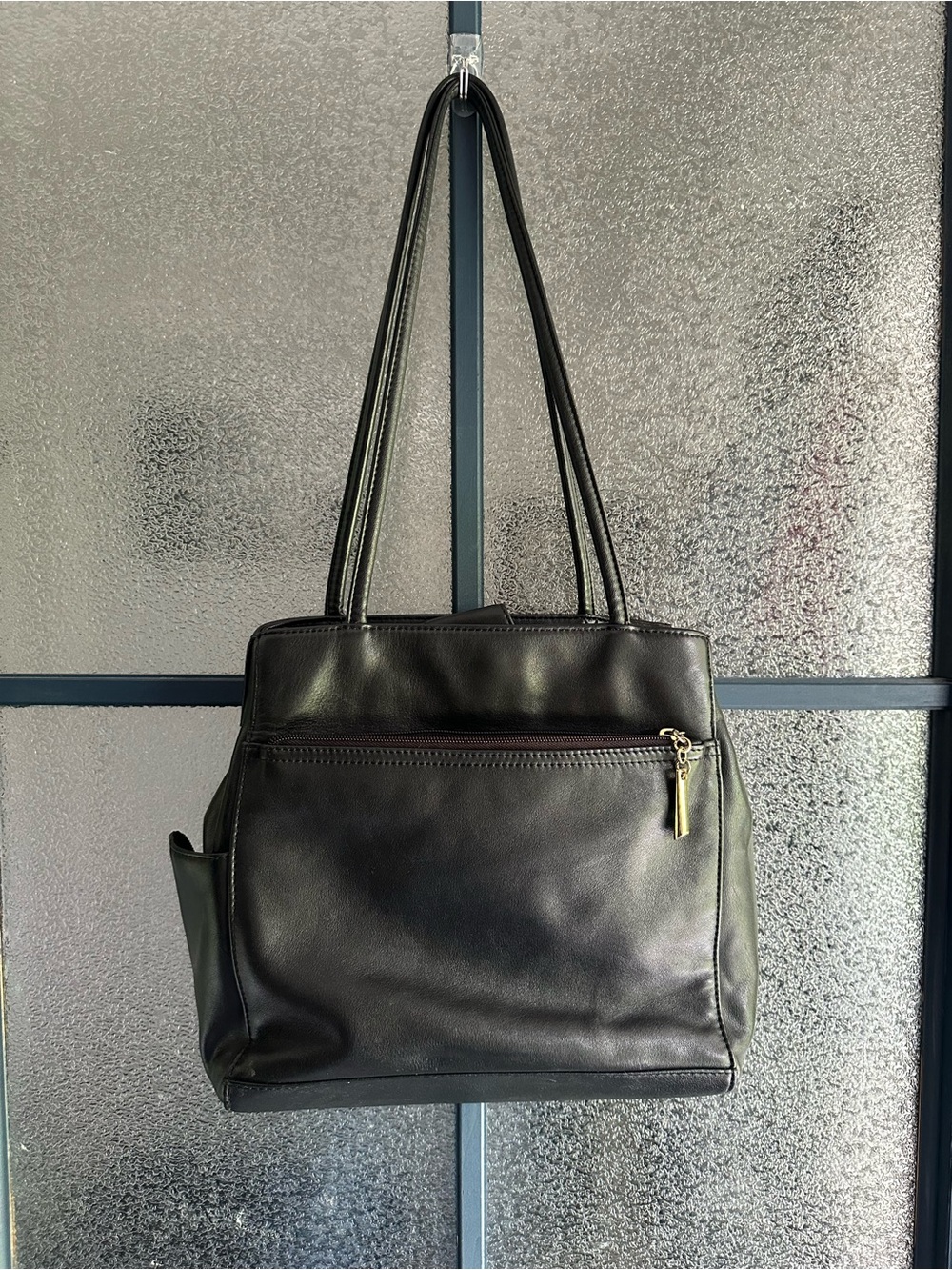Giani Bernini Black Leather Shoulder Tote with Front Zip Pocket